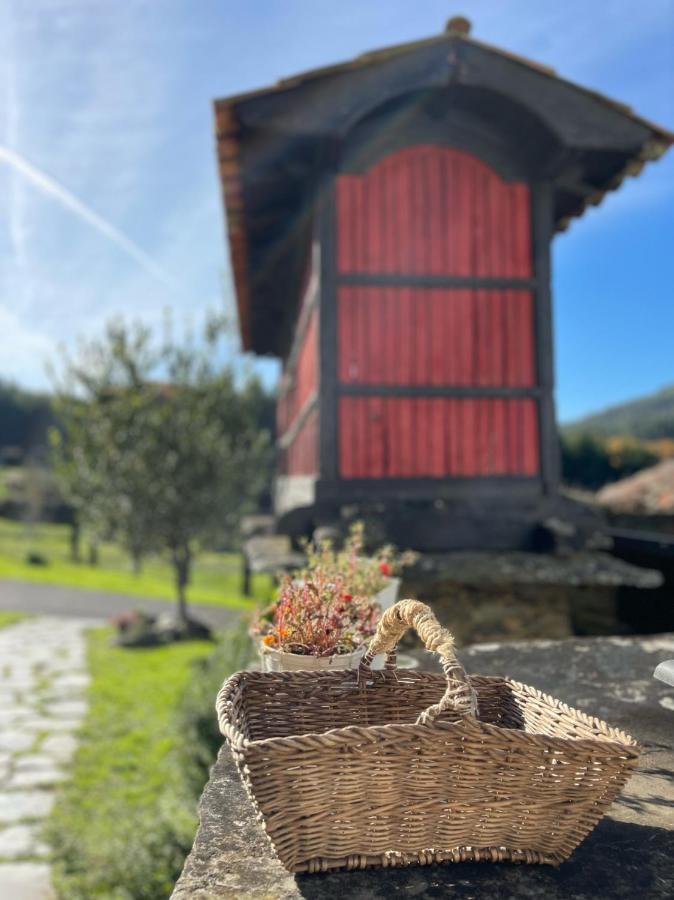 A Costa, Valle Del Mendo Oza de los Ríos Buitenkant foto